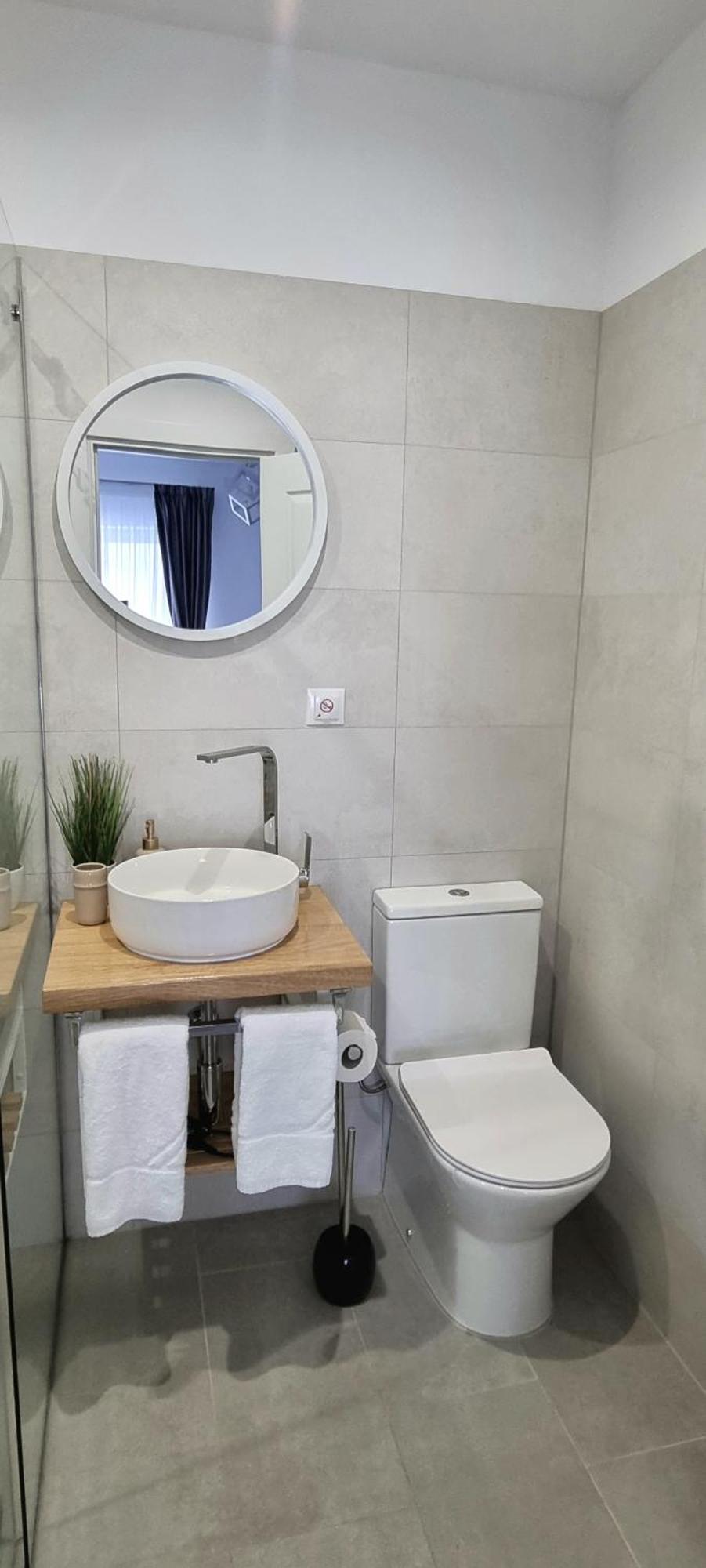 Rr House Apartament