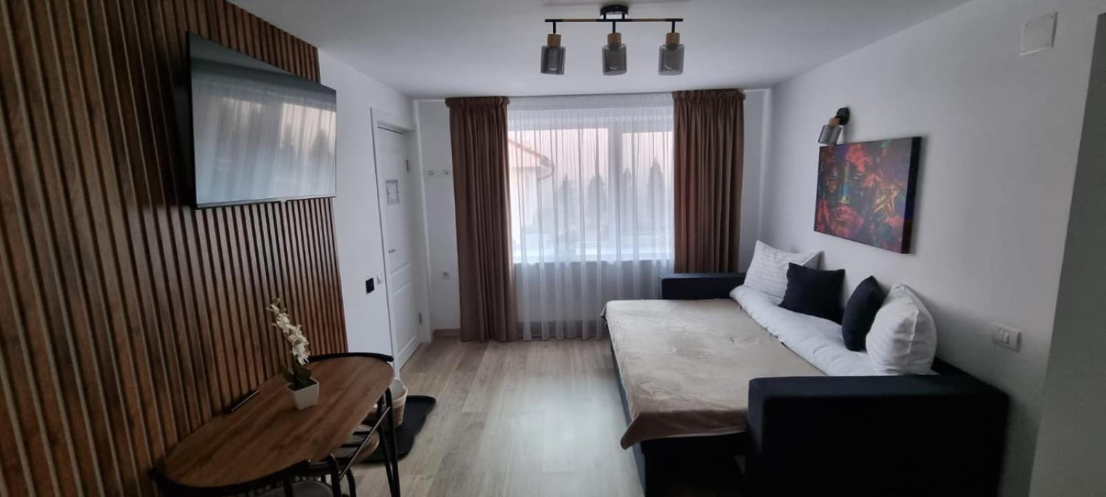 Rr House * Rîşnov
